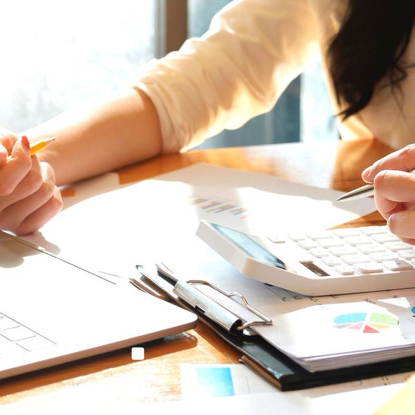 Servicio de asesoria fiscal de la Asesoria Clemente Rueda en Valladolid